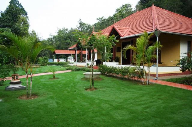 Compare and Book Coorg Stays | Coorg Homestay amidst Coffee Estates
